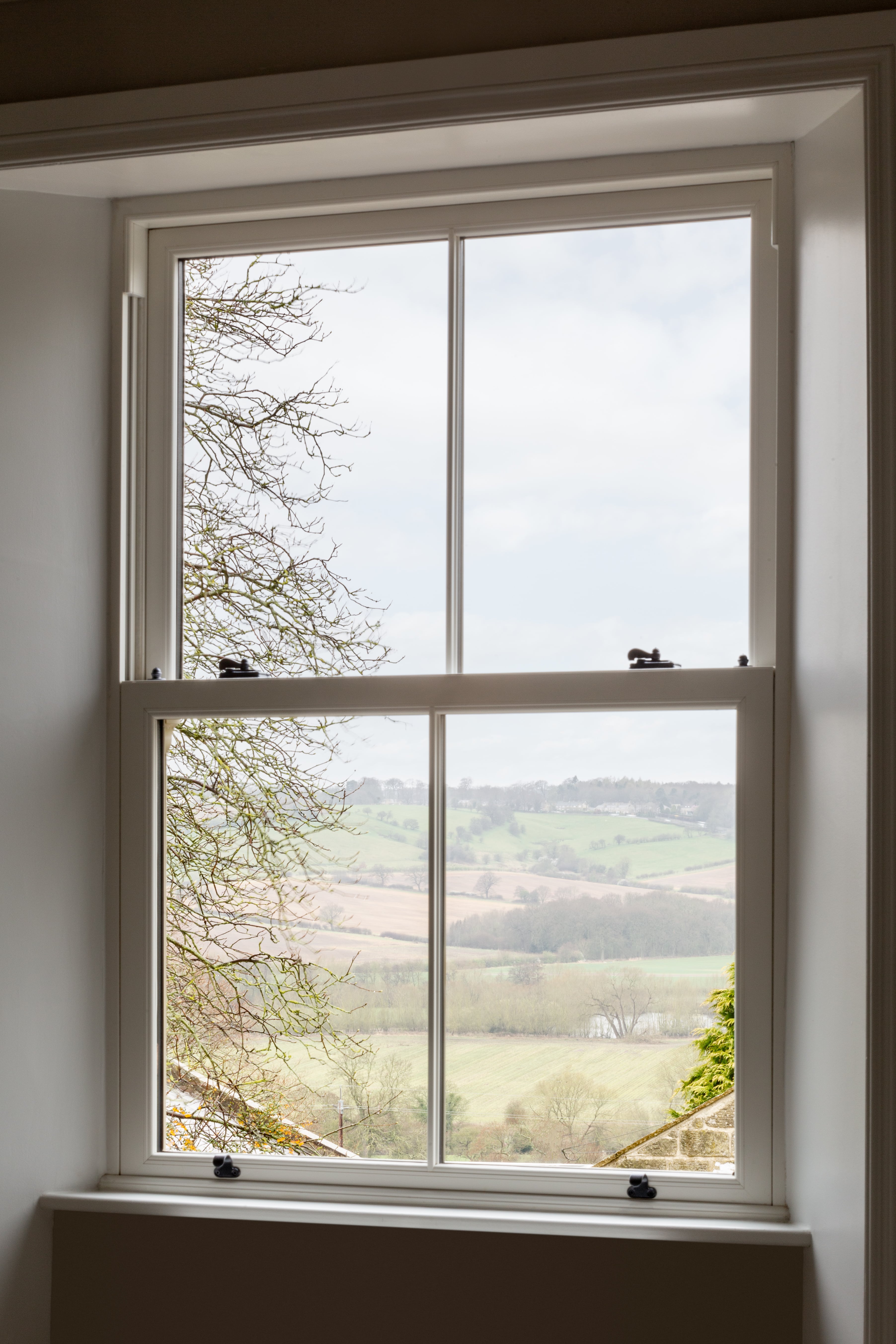 close up of vertical sash
