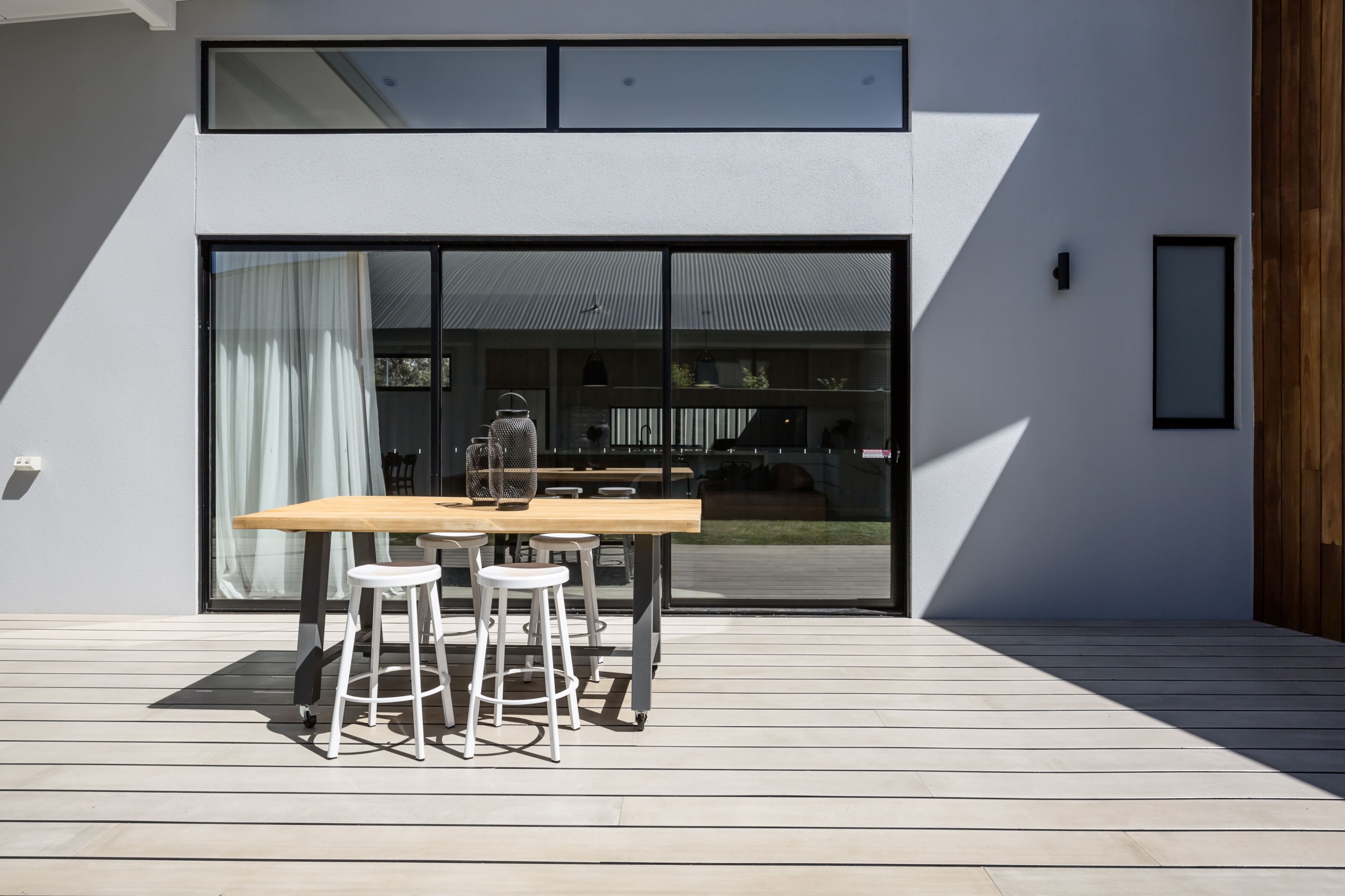 aluminium sliding patio door